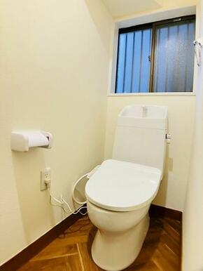 「トイレ」1階トイレの様子です。