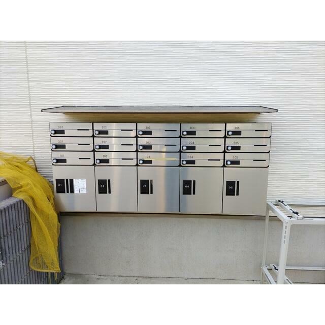 宅配ボックス付ポストです！