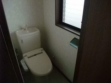 シャワー付トイレ