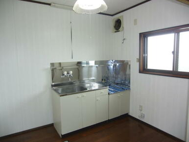 apartment 元町