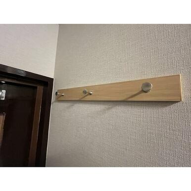玄関に3連フック★