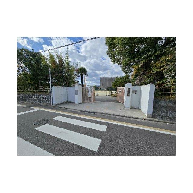 伏見住吉小学校です