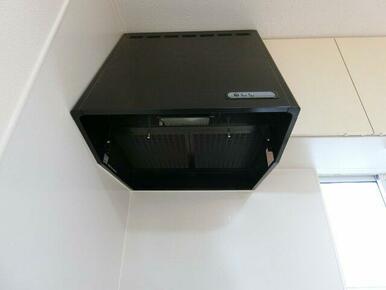 キッチン換気扇です