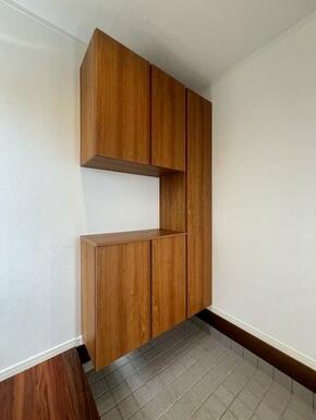 シューズボックス付き玄関