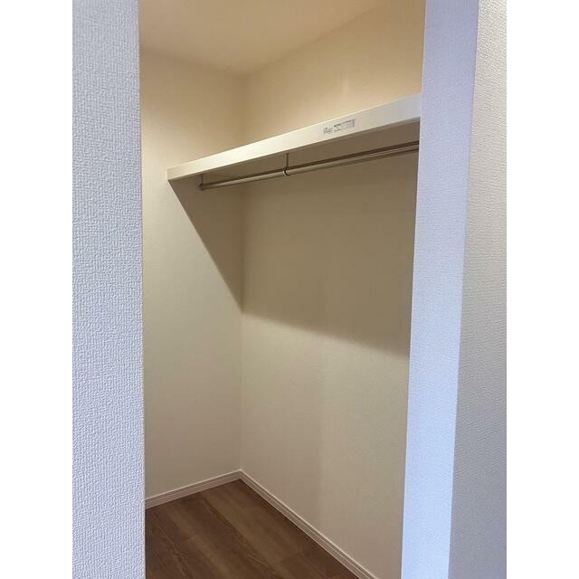 賢く収納しながら季節ごとの装いを楽しみたい（3号棟）