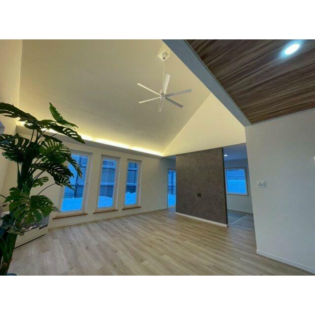 LDK18帖と家具の設置もしやすい広さ。