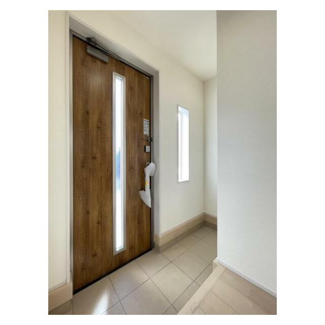 家族の靴がしまえるシューズボックス付き！SICにはベビーカーや子供の遊び道具なども収納できますよ＾＾