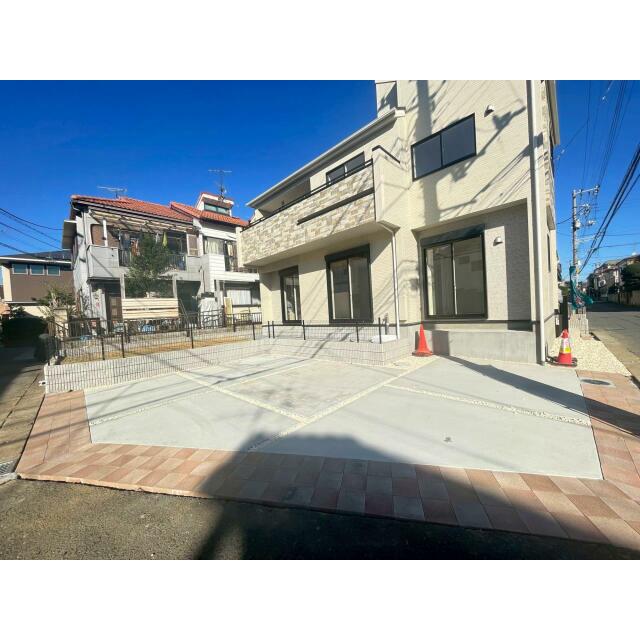 カースペース3台駐車可能