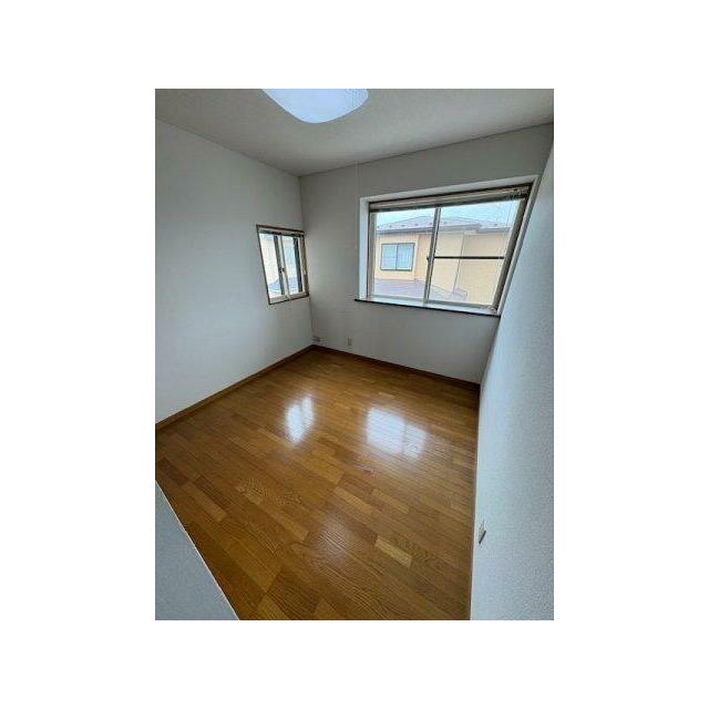 子供部屋やワークスペースとして使いやすい広さです