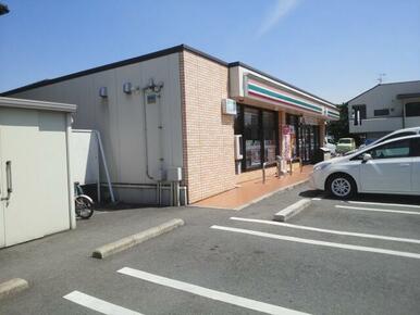 セブンイレブン新南部店