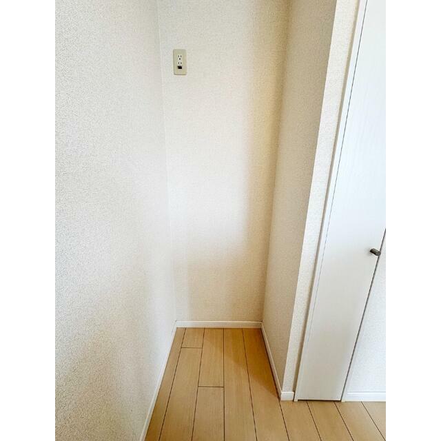 写真は401号