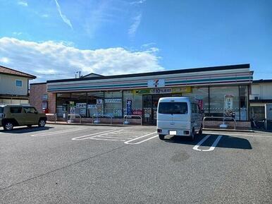 セブンイレブン甲斐富竹新田店