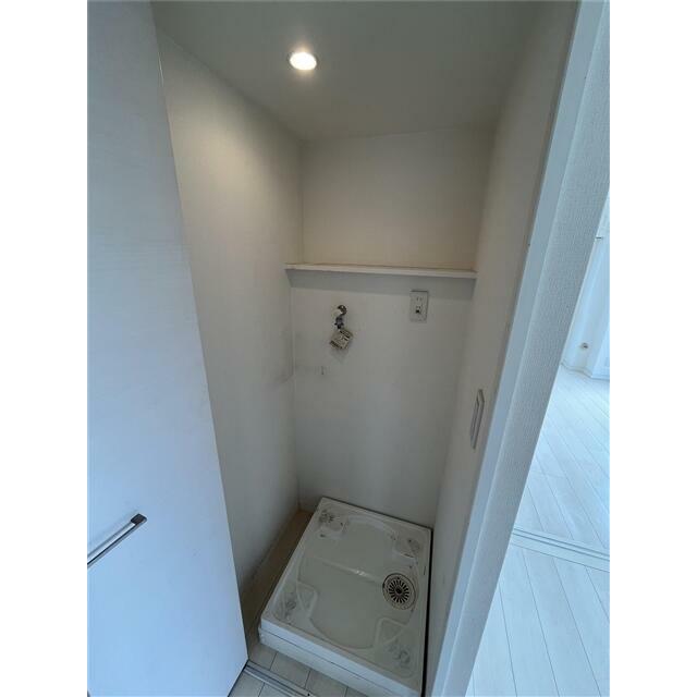 収納できる室内洗濯機置場