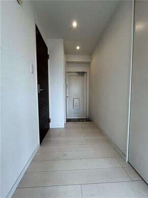 玄関（シューズボックス付き）