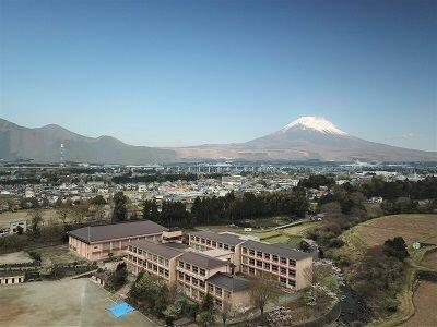 御殿場市神山平１丁目店舗付中古住宅 3dk 御殿場市の売戸建住宅の物件情報 一戸建て 新築 中古 御殿場市の不動産売買 賃貸 情報 アットハウス 5f780efcc7ae4218a
