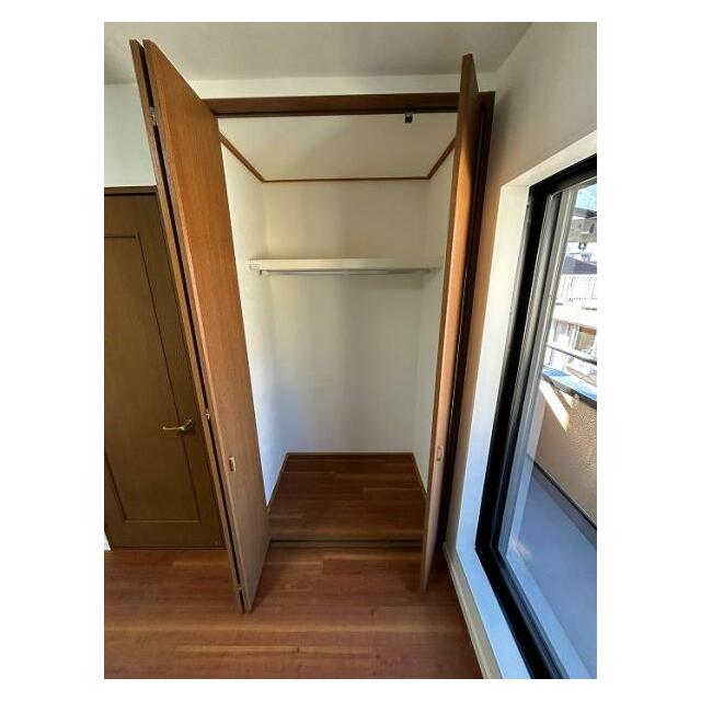 洋室収納