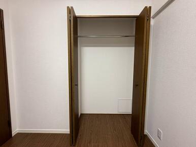 洋室　クローゼット