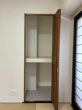 和室の押入れ