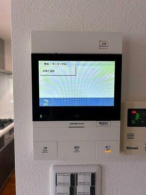 インターホンモニター