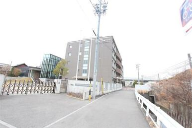 名古屋情報専門学校