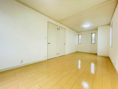 2階南東側洋室３