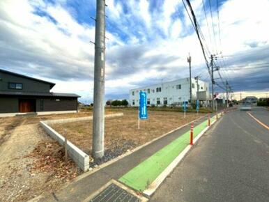 小中学校まで徒歩11分以内の立地