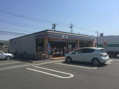 ■セブンイレブン下野祇園店(390m/徒歩5分)