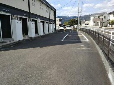 敷地内駐車場