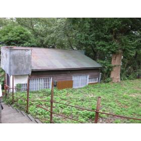 建物（美容院）入居中あり