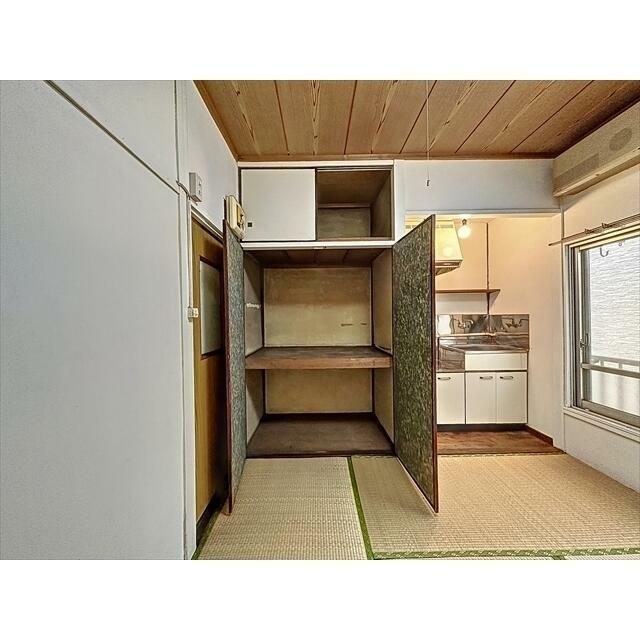 しっかり入る押入れです