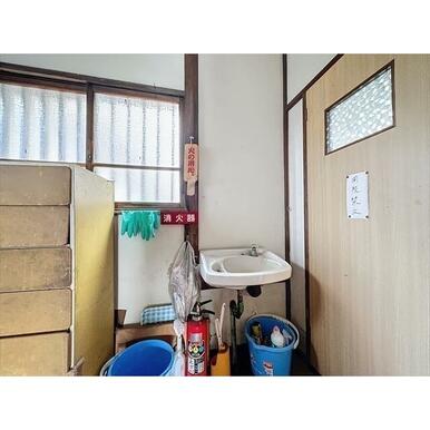 洗面も共用でお使いになれます