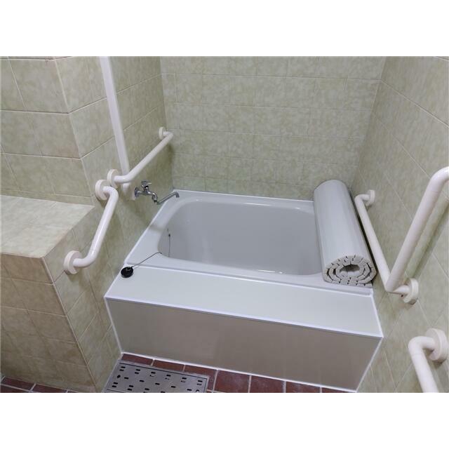 浴槽リニューアル工事済