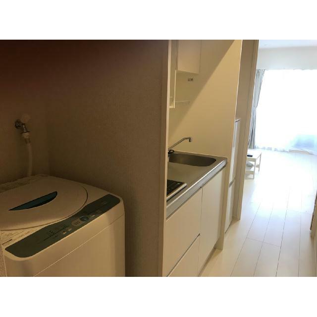 洗濯機も室内置きです