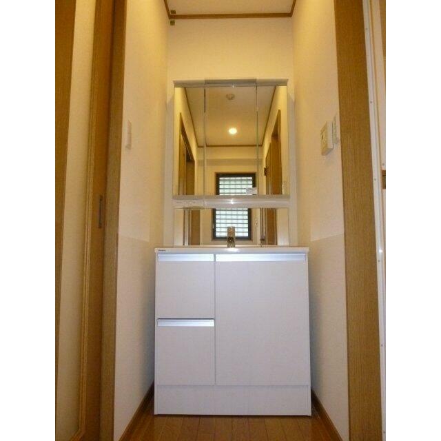 洗髪洗面化粧台