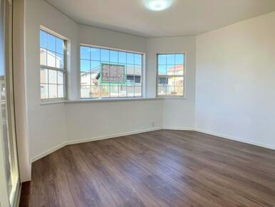 広々使えるダイニング