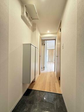 シューズボックス付☆いつでもスッキリ片付きますね！