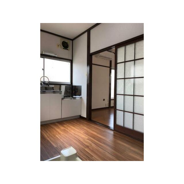 台所・床フロア