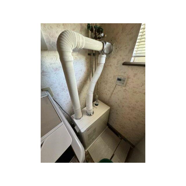 暖房用の灯油セントラルボイラー。