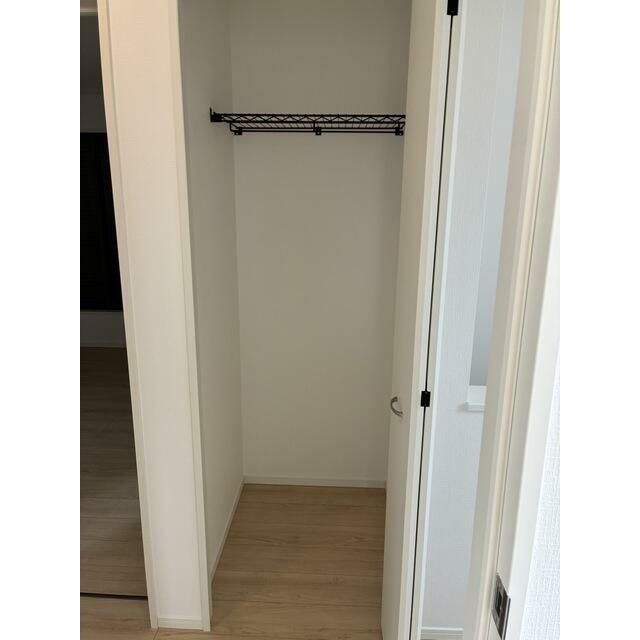 普段着もお気に入りの1着もここに収納！