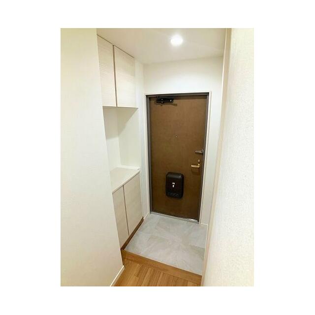 新品のシューズボックスを新設しました