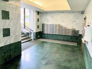 エントランス（2）