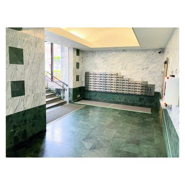 エントランス（2）