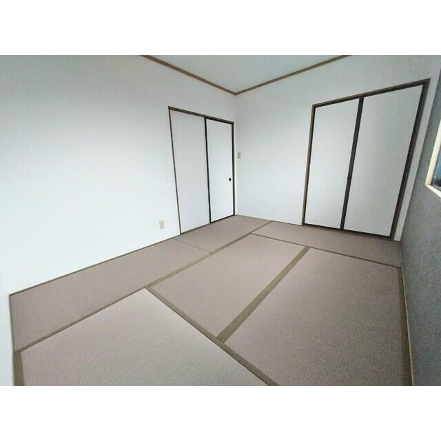 ★★北側、6帖の和室です♪★★