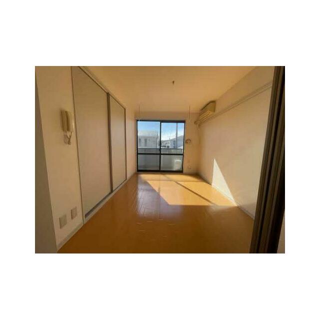 居室・バルコニー