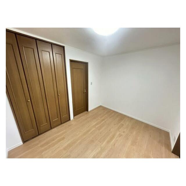 3階洋室バルコニー側