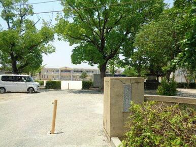 久留米市立荒木小学校