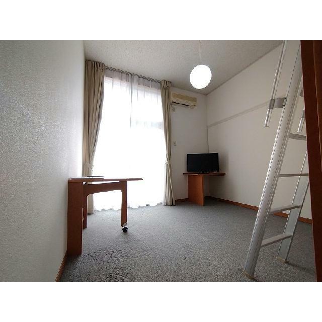 1階はフローリング仕様です。