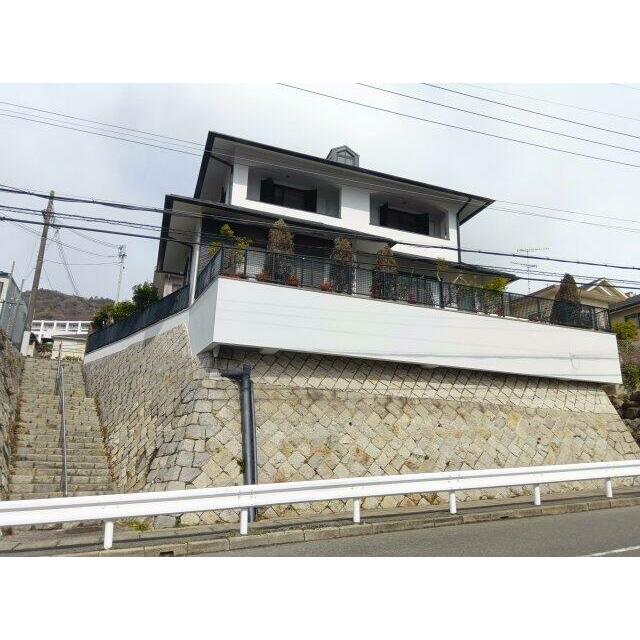 2023年：外壁・屋根塗装工事、駐車場リモコンゲート取替え