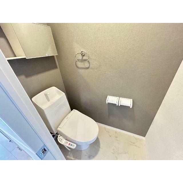 シャワー付トイレ