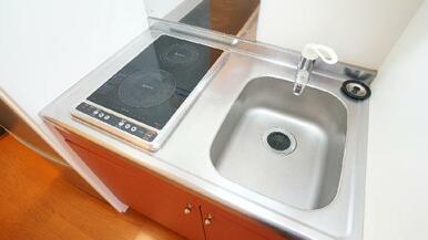 コンパクトなキッチン